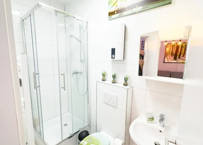 Apartment Fuji Modernes City Apartment Im Herzen Von Neuss ניאוס